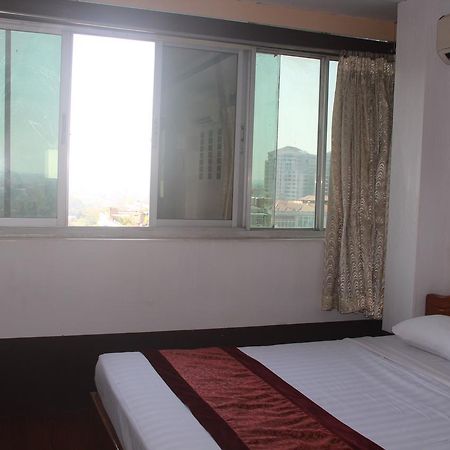 Mgm Hotel Yangon Dış mekan fotoğraf